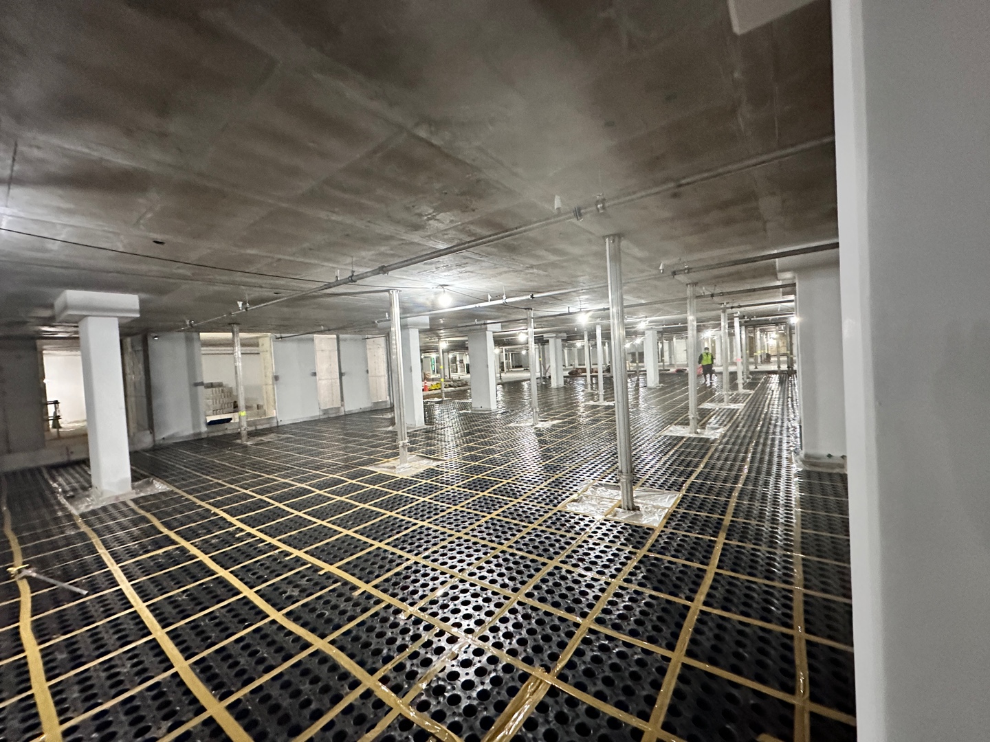 바닥배수판 시공 사진 1